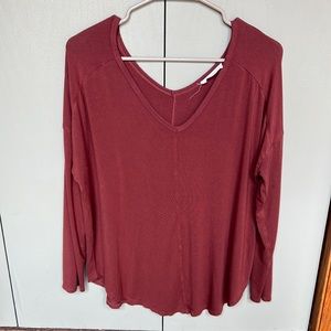 WOMENS CARLYJEAN  LOS ANGELES LONG SLEEVE SHIRT SIZE SMALL.